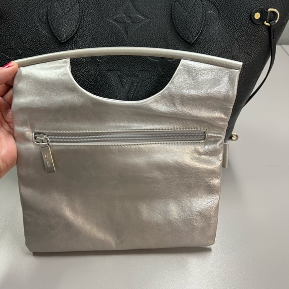 Hobo Silver Leather Clutch Bag - Picture 5 of 11